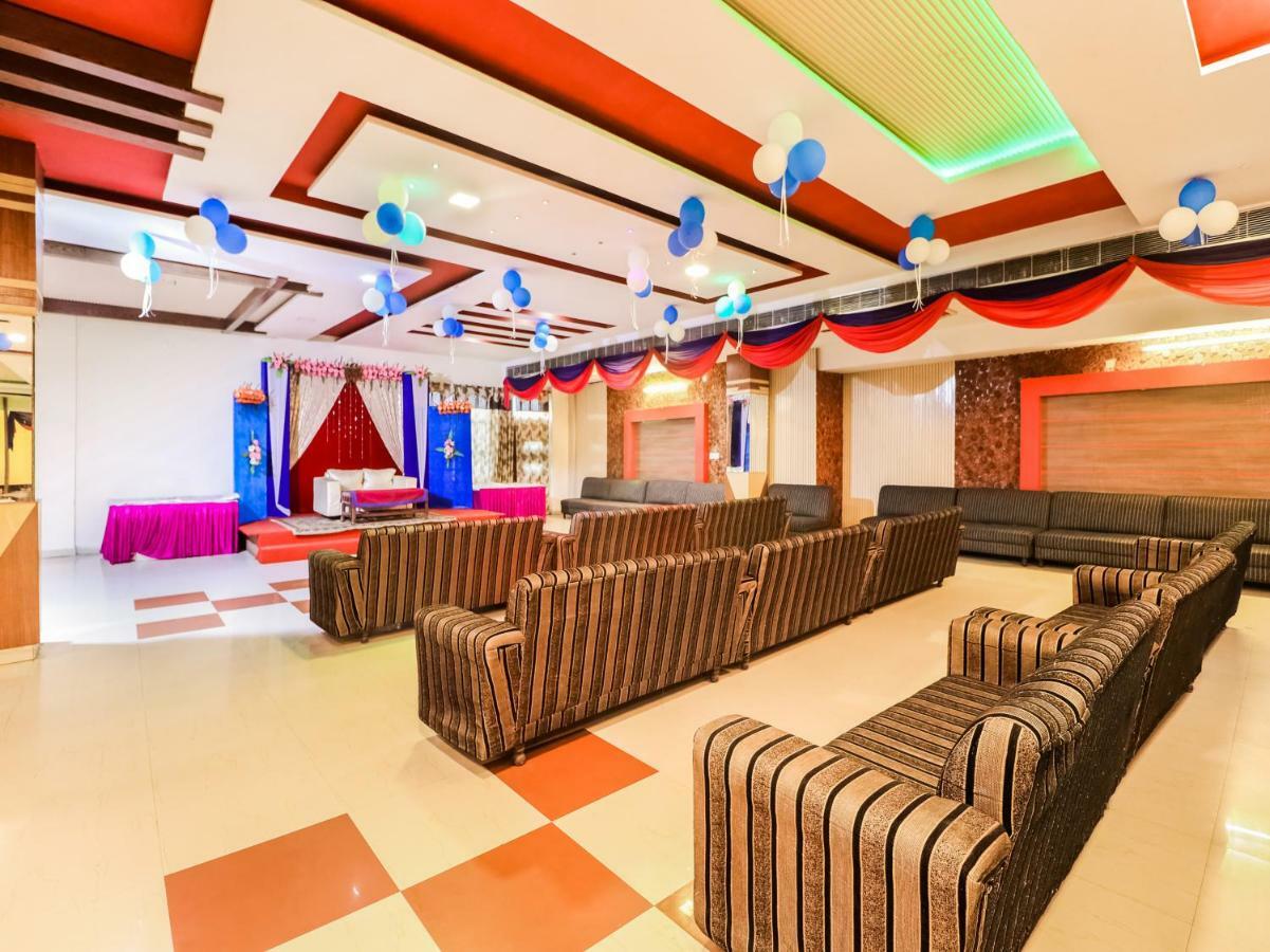 Oyo 47630 Grand Villa Moga Экстерьер фото